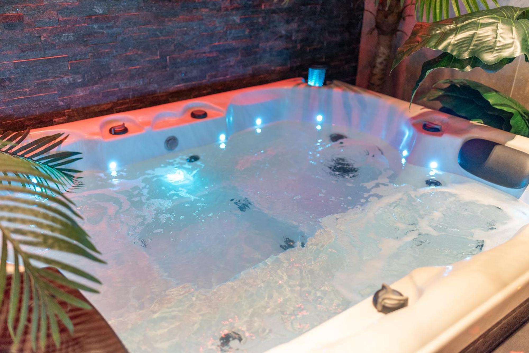 L'Insolite, Spa Privatif Toulouse Buitenkant foto