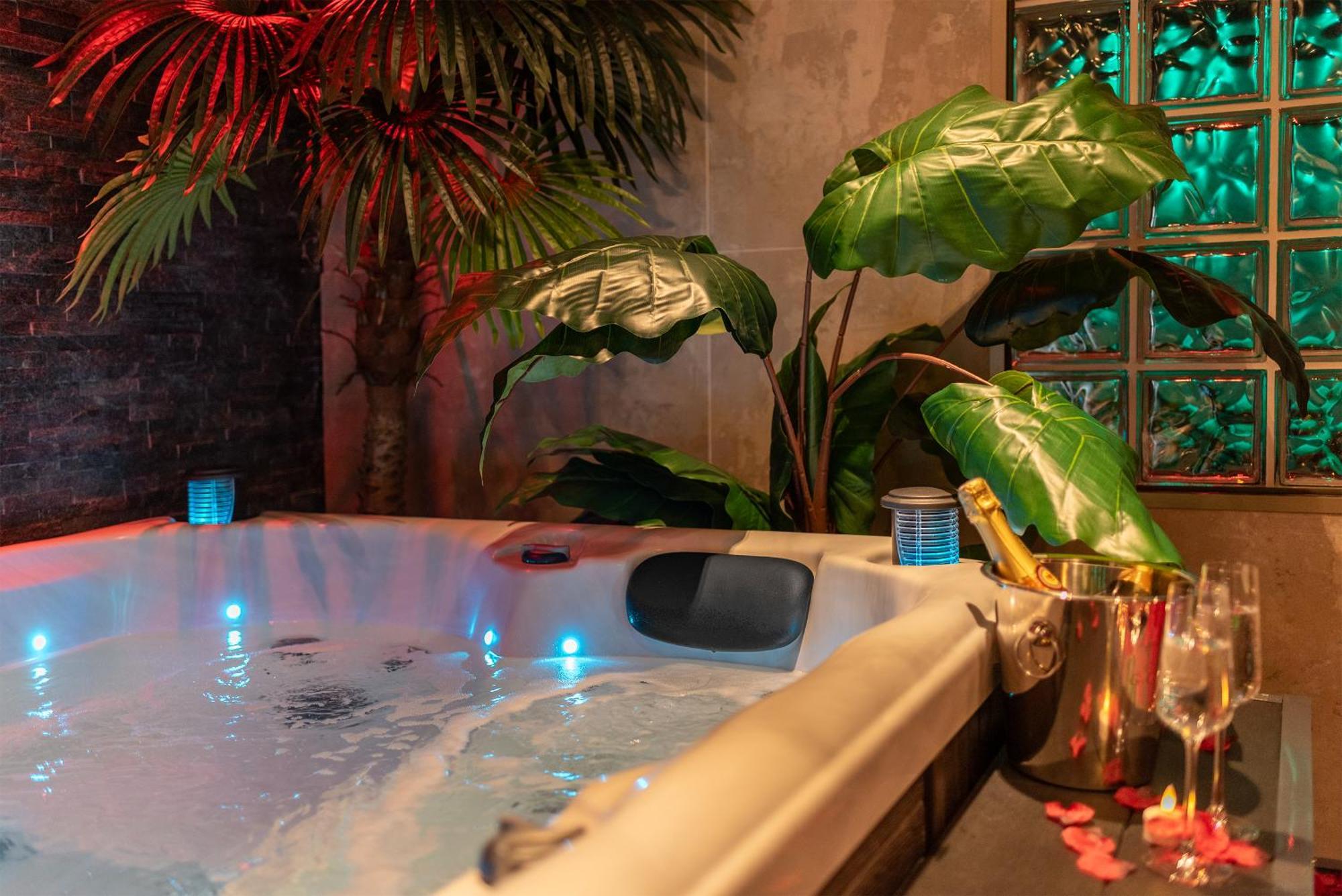 L'Insolite, Spa Privatif Toulouse Buitenkant foto